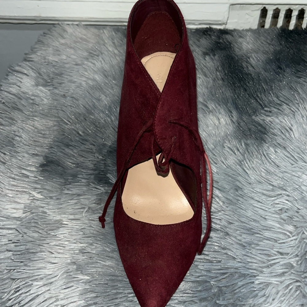 Maroon suede aldo heels in great condition!